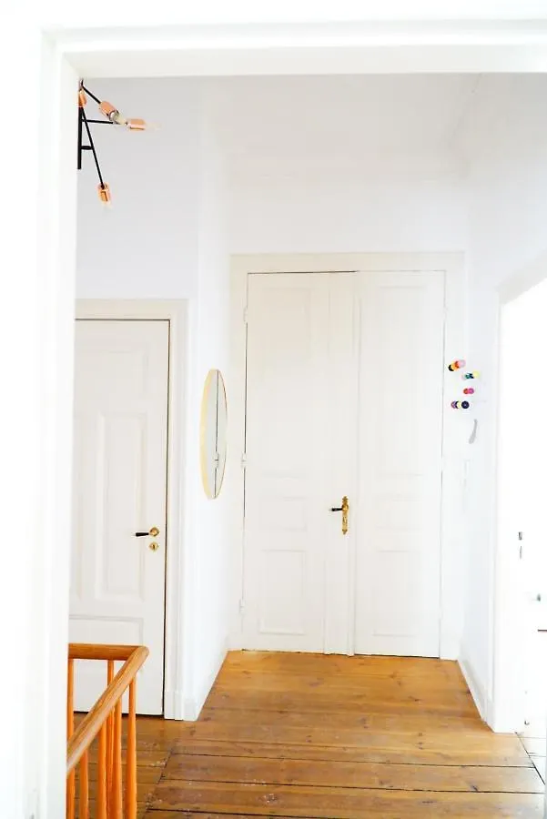 Großzügige Altbauwohnung in Bestlage Hamburg